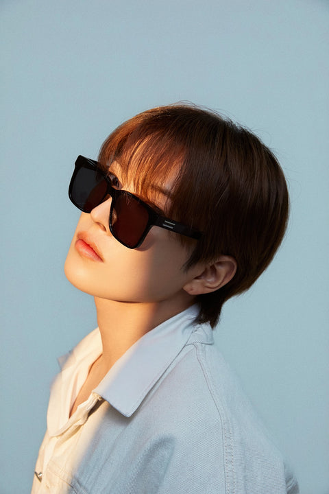 [08/31 THE SILENT SOUL] ATEEZ HONGJOONG SEONGHWA x AT SQUARE Frame Set + PRE-ORDER PHOTOCARDS (PRE-ORDER)