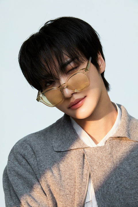 [08/31 THE SILENT SOUL] ATEEZ HONGJOONG SEONGHWA x AT SQUARE Frame Set + PRE-ORDER PHOTOCARDS (PRE-ORDER)